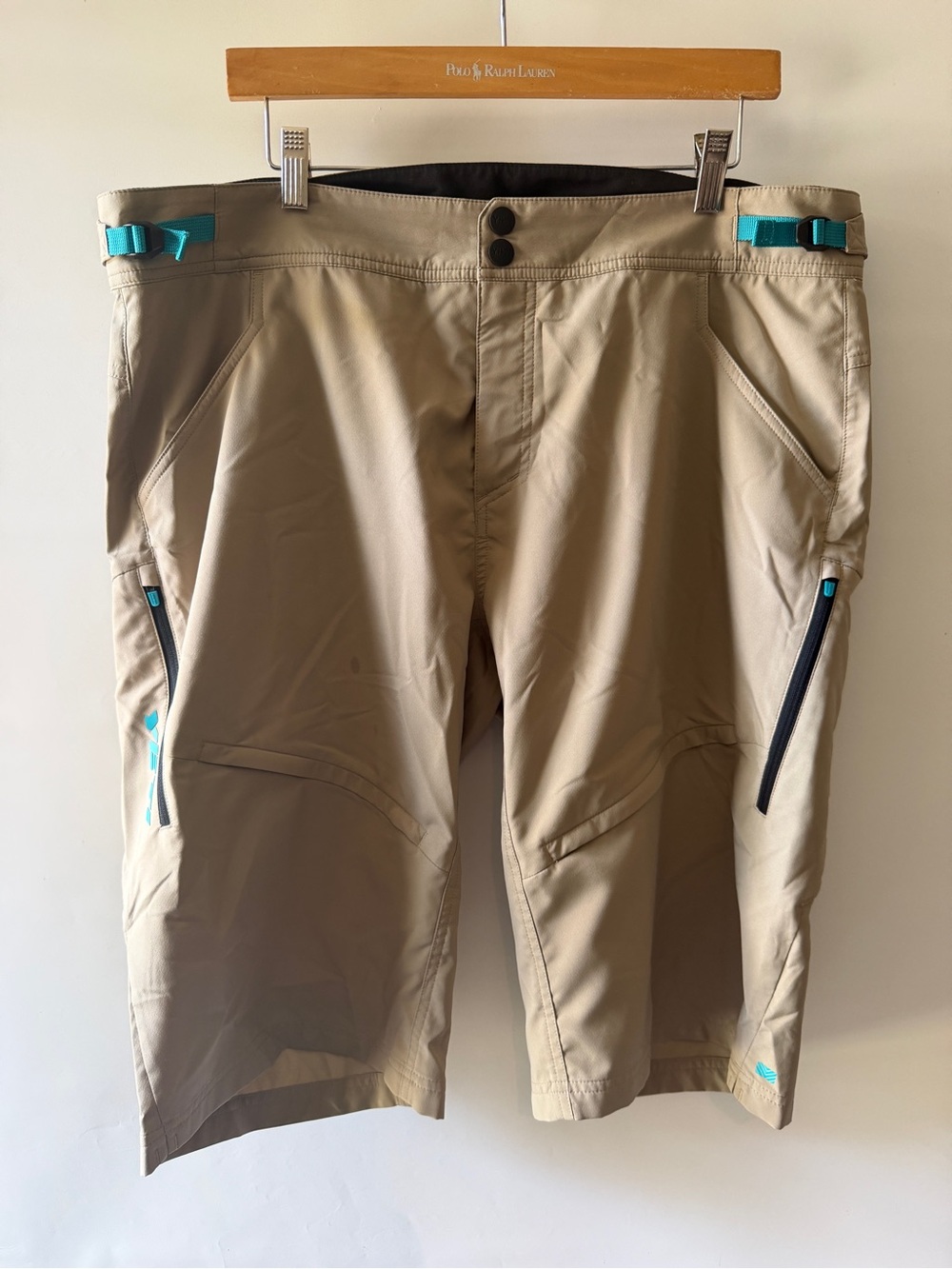 Men’s Yeti Cycle Khaki Bike Shorts with Teal Trim